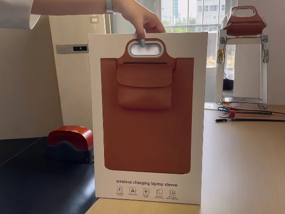 筆電包|防摔防震手提電腦包 多隔層收納|USB 充電孔/多功能擴充|商務出差通勤適用 說明圖 1